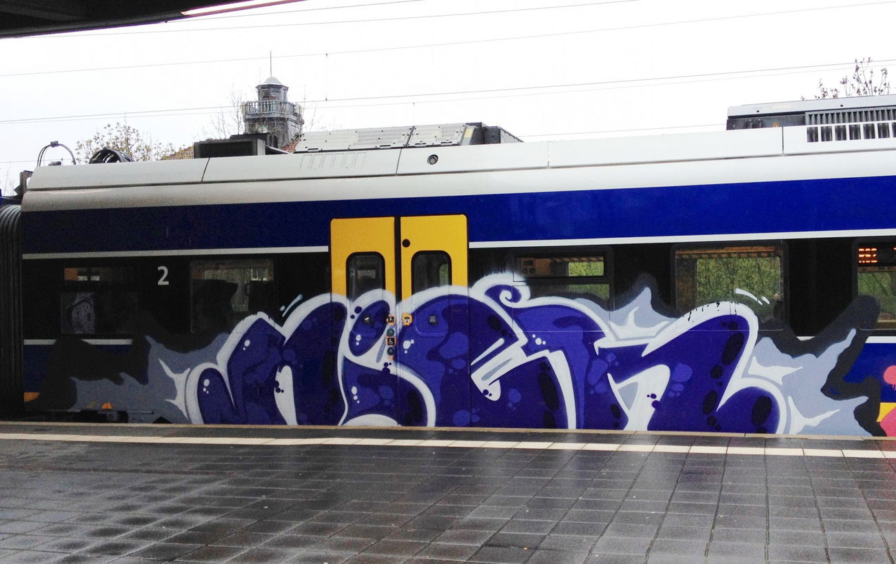 Graffiti Train - Photo by ZUGZWANG - niek (2017)