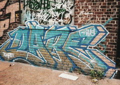 Graffiti Wall - Photo by ZUGZWANG - dare