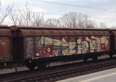 Graffiti Train - Photo by ZUGZWANG
