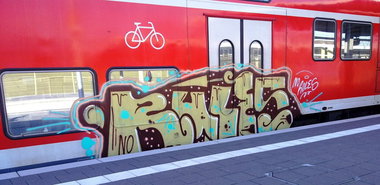Graffiti Train - Photo by ZUGZWANG - rules, bremerhaven, bremen (2015)