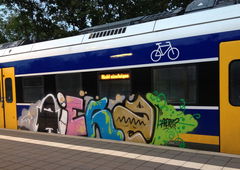 Graffiti Train - Photo by ZUGZWANG (2017)