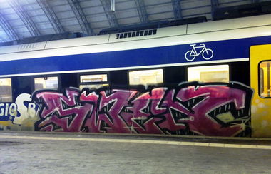 Graffiti Train - Photo by ZUGZWANG - news (2016)