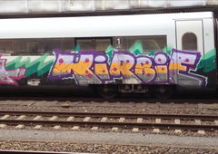 Graffiti Train - Photo by ZUGZWANG - kirbie (2017)