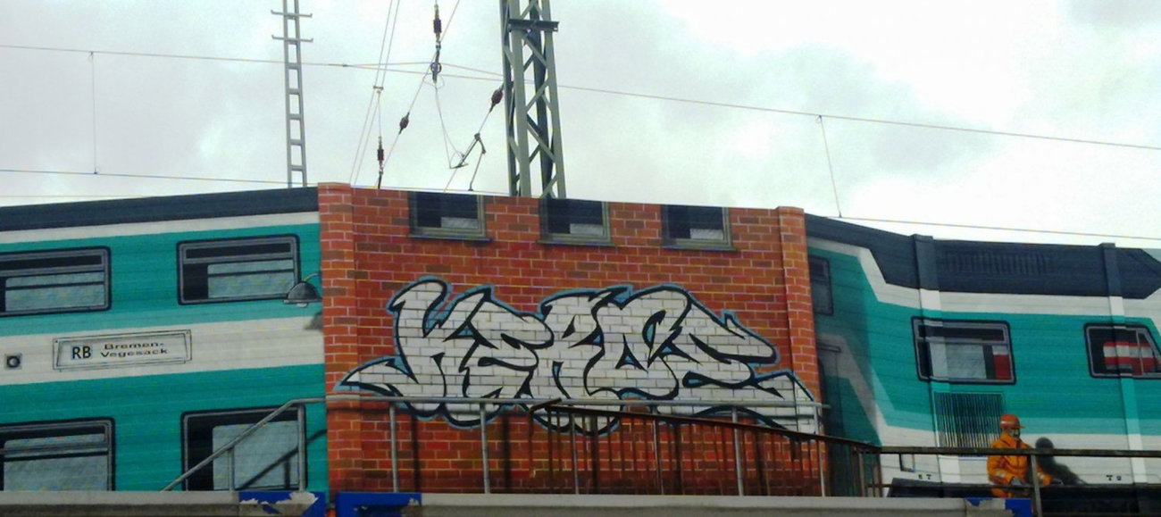Graffiti Wall - Photo by ZUGZWANG - bremen
