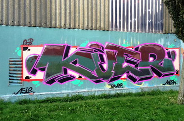 Graffiti Wall - Photo by ZUGZWANG