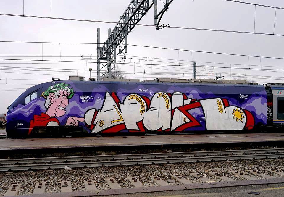 Graffiti Train - Photo by ZUGZWANG (2016)