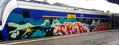 Graffiti Train - Photo by ZUGZWANG - skin, rosy, bremerhaven (2015)