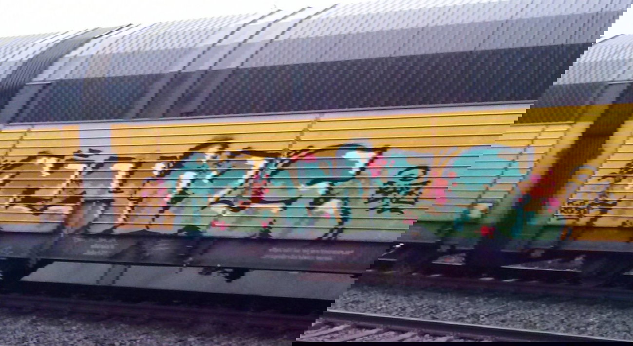Graffiti Train - Photo by ZUGZWANG - bremerhaven, 27, bremen