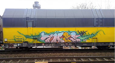 Graffiti Train - Photo by ZUGZWANG - güter, bremerhaven