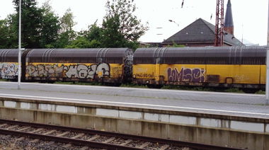 Graffiti Train - Photo by ZUGZWANG