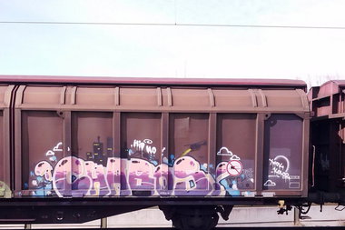 Graffiti Train - Photo by ZUGZWANG - chabos, bremerhaven, 27