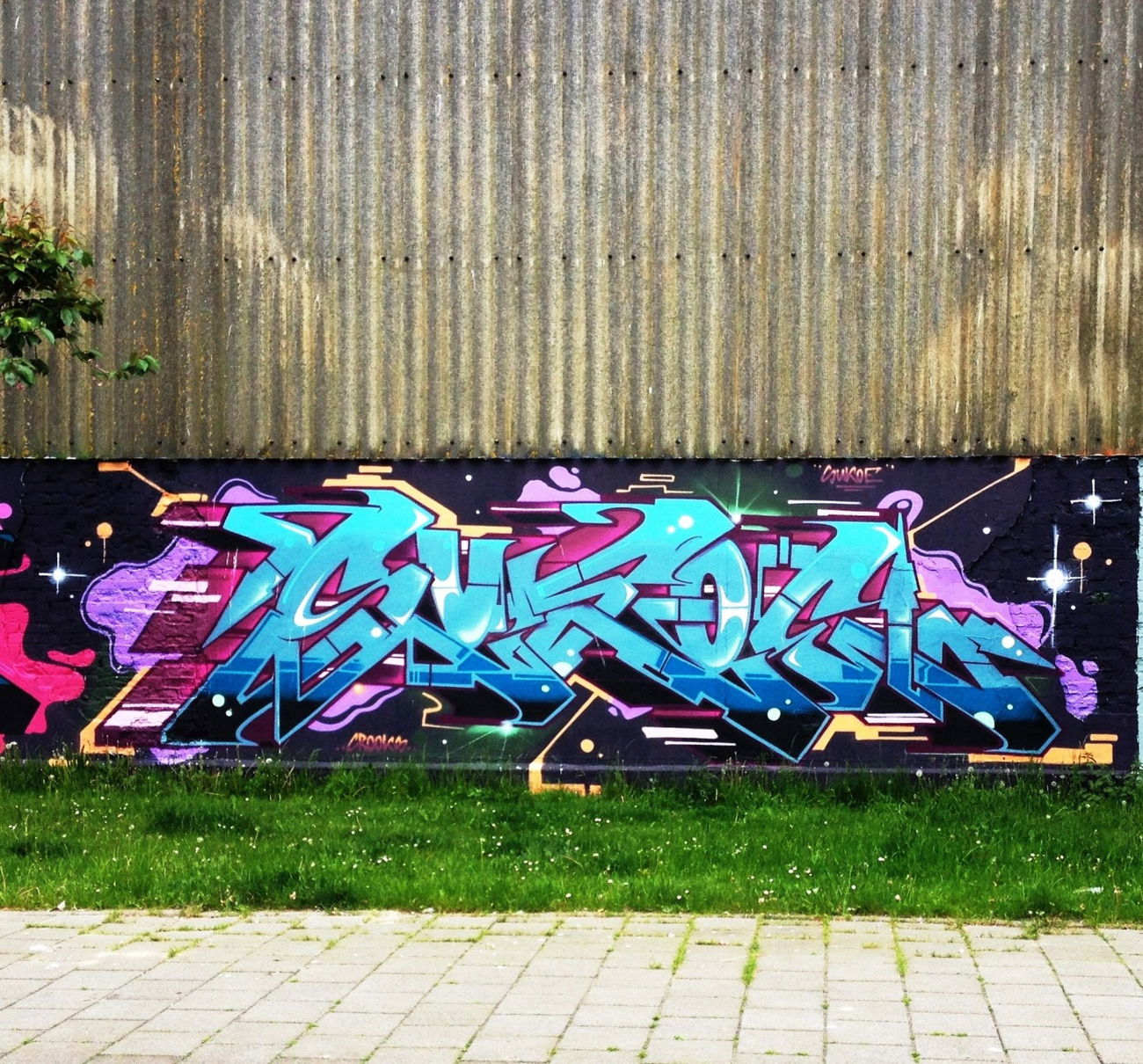 Graffiti Wall - Photo by ZUGZWANG - sukoe (2017)