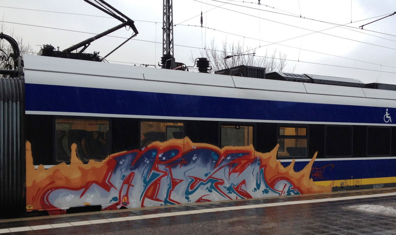 Graffiti Train - Photo by ZUGZWANG - niek