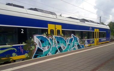 Graffiti Train - Photo by ZUGZWANG - bremerhaven, bremen (2016)