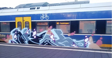 Graffiti Train - Photo by ZUGZWANG - niek, bremerhaven, 27 (2015)