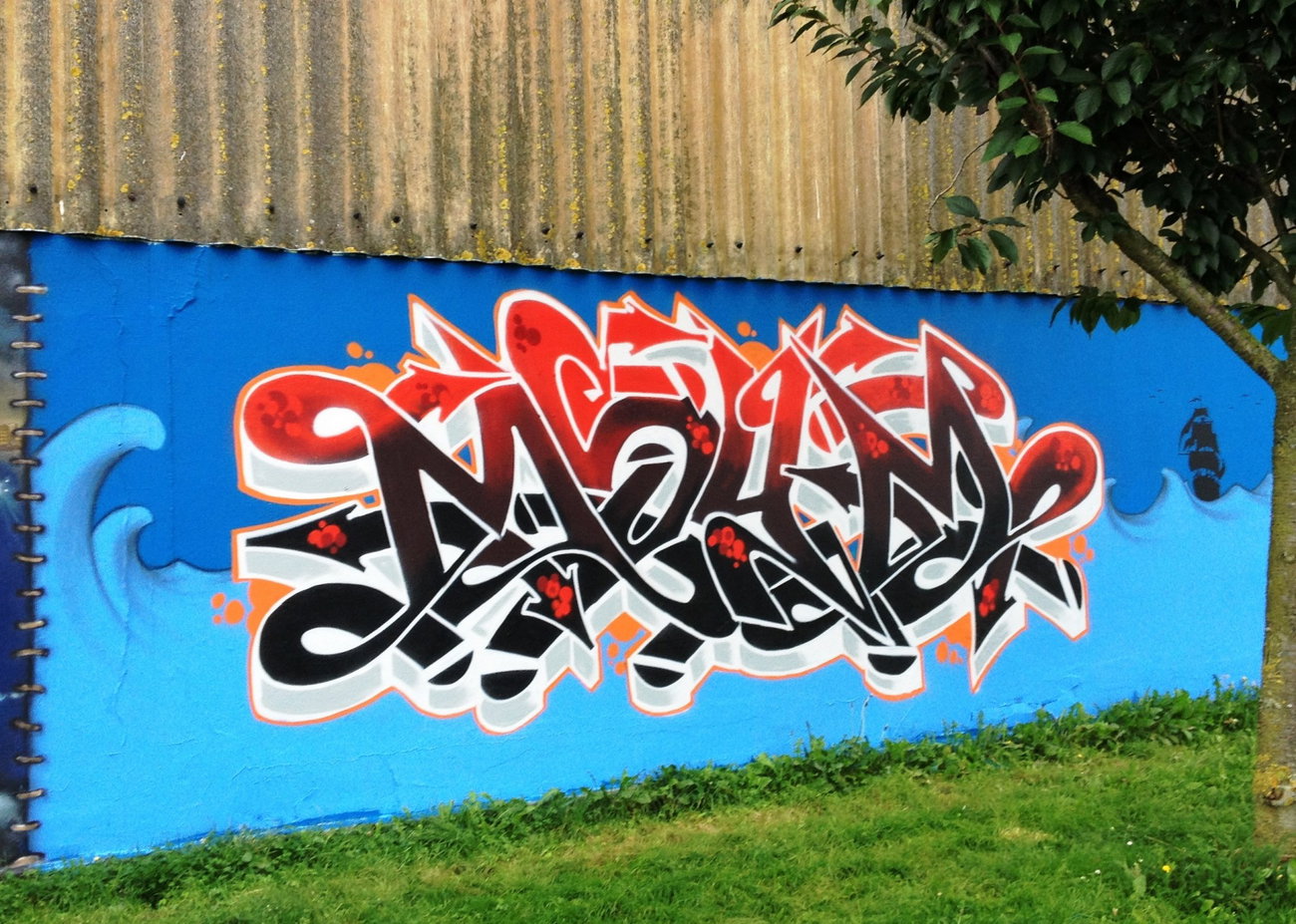 Graffiti Wall - Photo by ZUGZWANG (2017)