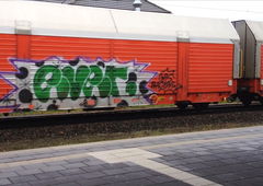 Graffiti Train - Photo by ZUGZWANG