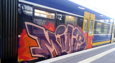 Graffiti Train - Photo by ZUGZWANG - mine (2016)