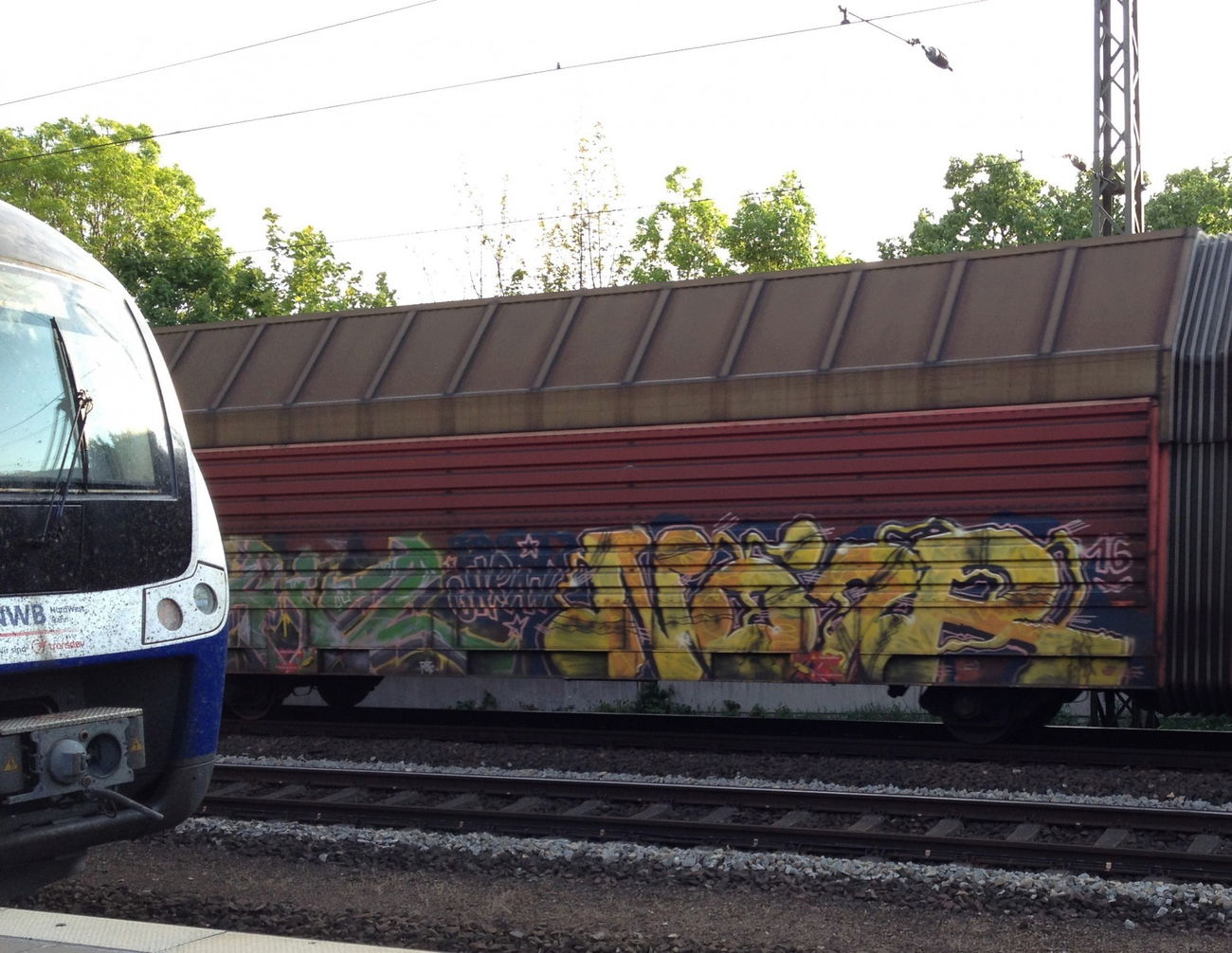 Graffiti Train - Photo by ZUGZWANG