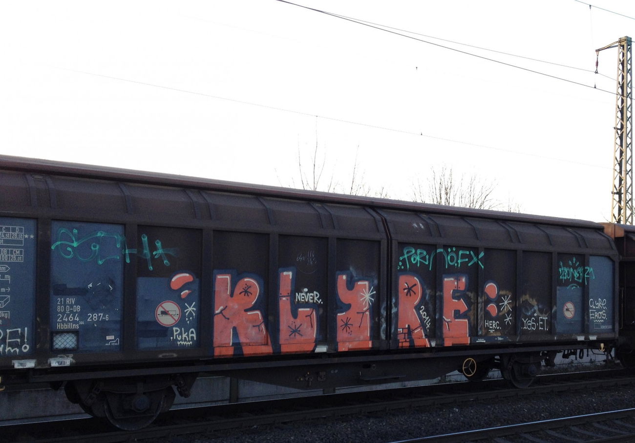 Graffiti Train - Photo by ZUGZWANG