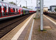 Graffiti Train - Photo by ZUGZWANG - hiper, tese (2017)