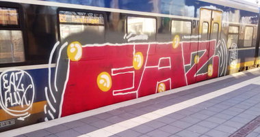 Graffiti Train - Photo by ZUGZWANG - eaz, bremerhaven, 27