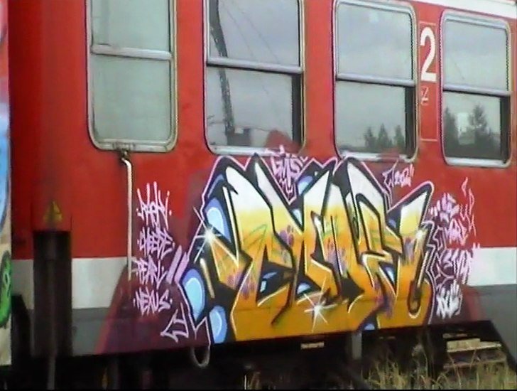 Graffiti Train - Photo by ZUGZWANG