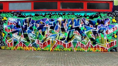 Graffiti Wall - Photo by ZUGZWANG - frost