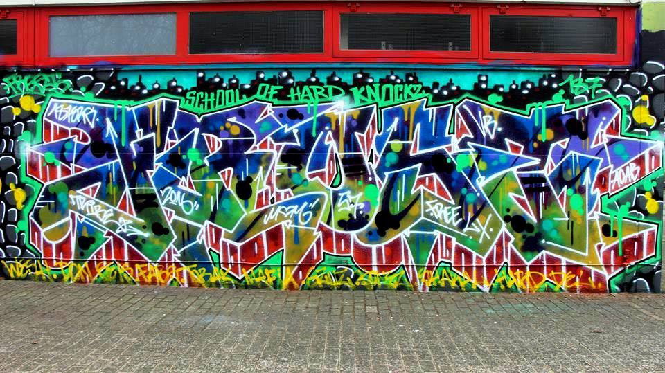 Graffiti Wall - Photo by ZUGZWANG - frost