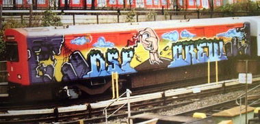 Graffiti Train - Photo by ZUGZWANG - dsf