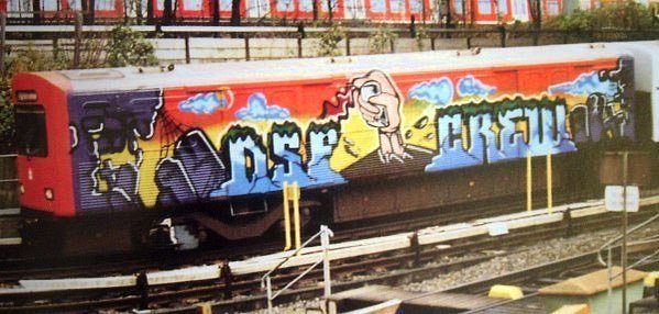 Graffiti Train - Photo by ZUGZWANG - dsf