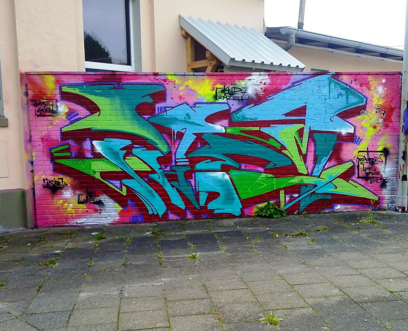 Graffiti Wall - Photo by ZUGZWANG - bremerhaven (2015)