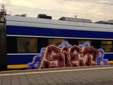Graffiti Train - Photo by ZUGZWANG - siet (2017)