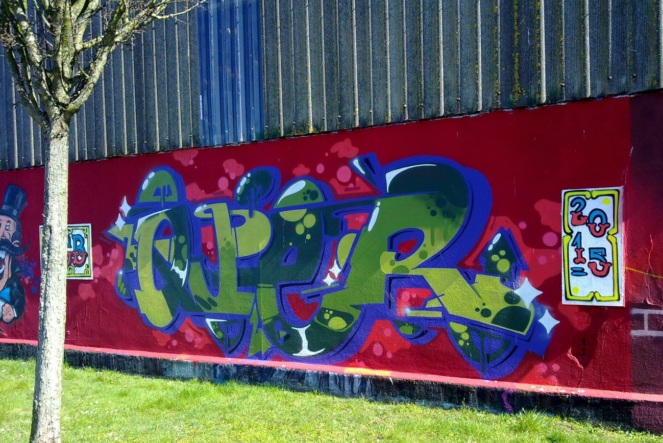 Graffiti Wall - Photo by ZUGZWANG - bremerhaven