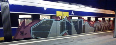 Graffiti Train - Photo by ZUGZWANG - onil, bremerhaven, 27 (2015)