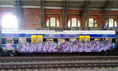 Graffiti Train - Photo by ZUGZWANG - motor, bonus, bremen (2015)