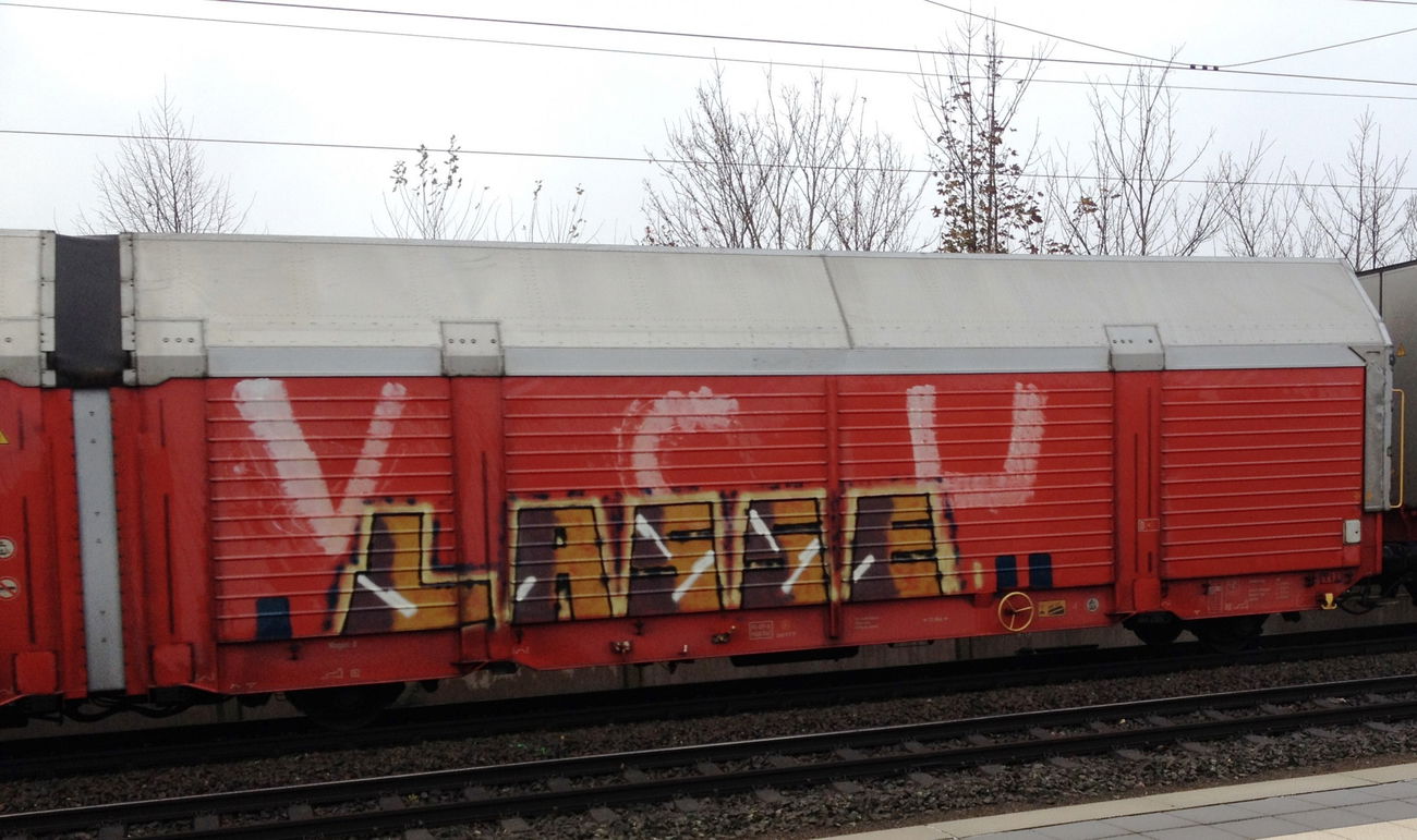 Graffiti Train - Photo by ZUGZWANG - lasse