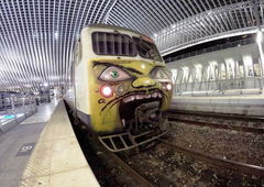 Graffiti Train - Photo by ZUGZWANG