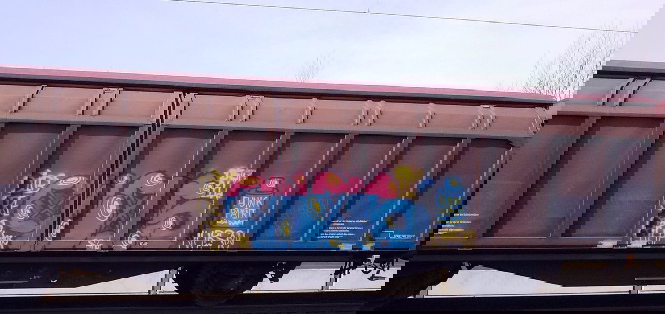Graffiti Train - Photo by ZUGZWANG - bremerhaven, 27