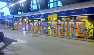 Graffiti Train - Photo by ZUGZWANG - ratio, kuär, seife (2016)