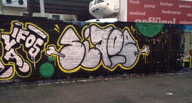 Graffiti Wall - Photo by ZUGZWANG (2017)