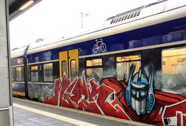 Graffiti Train - Photo by ZUGZWANG - niek (2017)