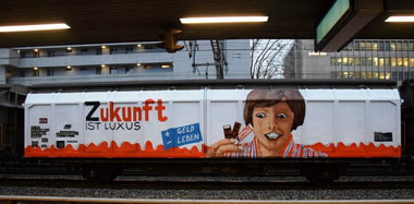 Graffiti Train - Photo by ZUGZWANG