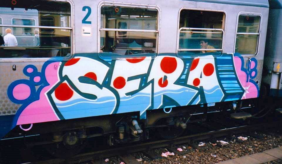 Graffiti Train - Photo by ZUGZWANG - sera