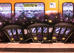 Graffiti Train - Photo by ZUGZWANG - rbs