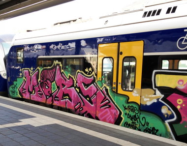 Graffiti Photo by ZUGZWANG - mobs