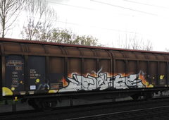 Graffiti Train - Photo by ZUGZWANG