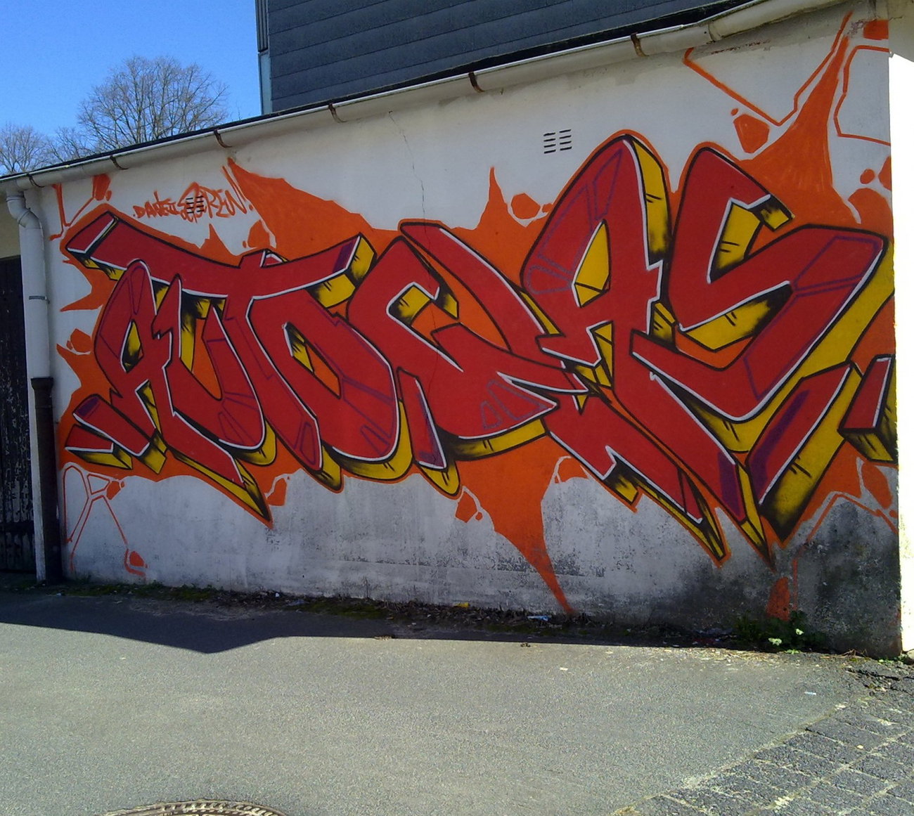 Graffiti Wall - Photo by ZUGZWANG - bremerhaven
