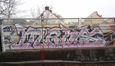 Graffiti Bombing - Photo by ZUGZWANG