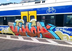 Graffiti Train - Photo by ZUGZWANG - moa